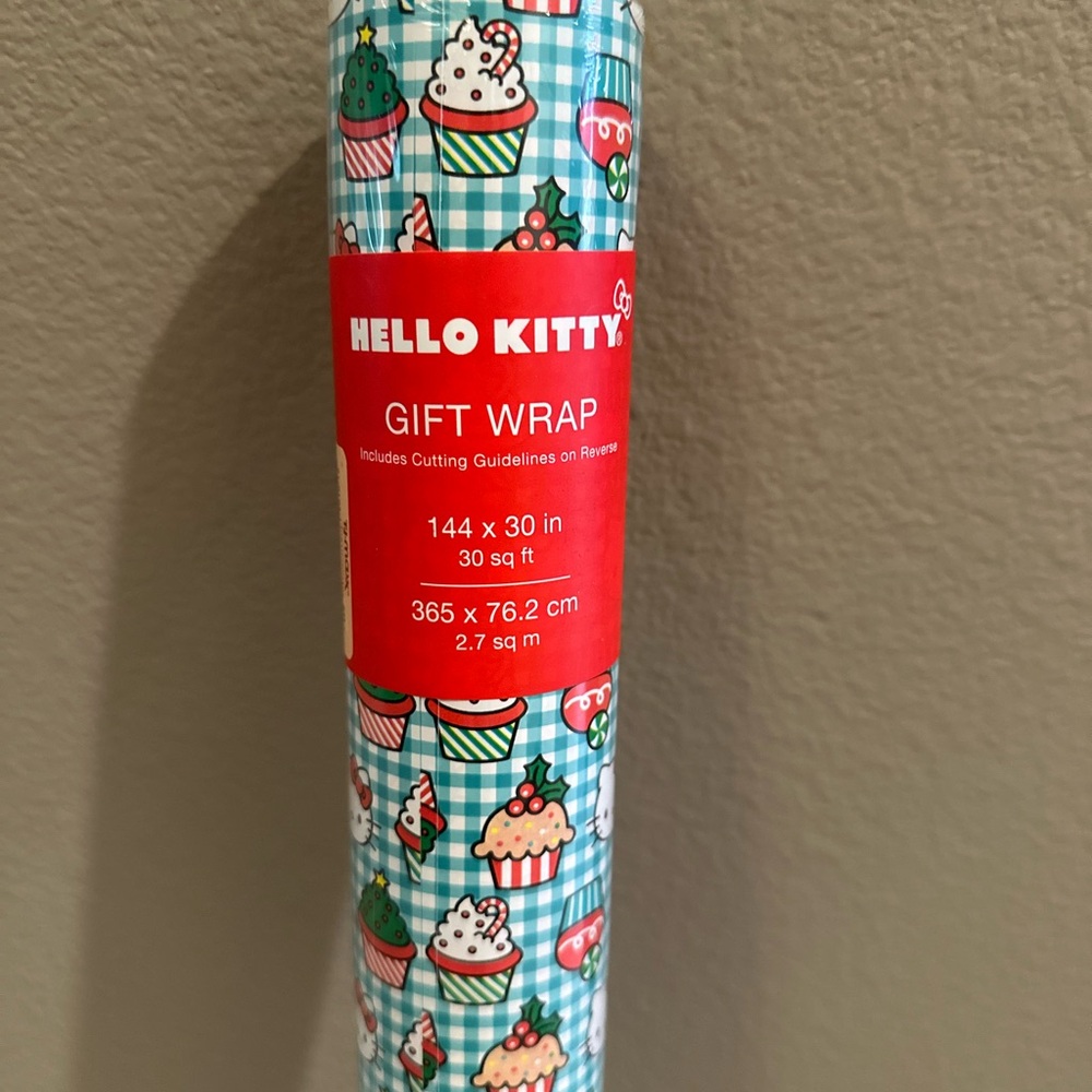 Hello Kitty Christmas Wrapping Paper